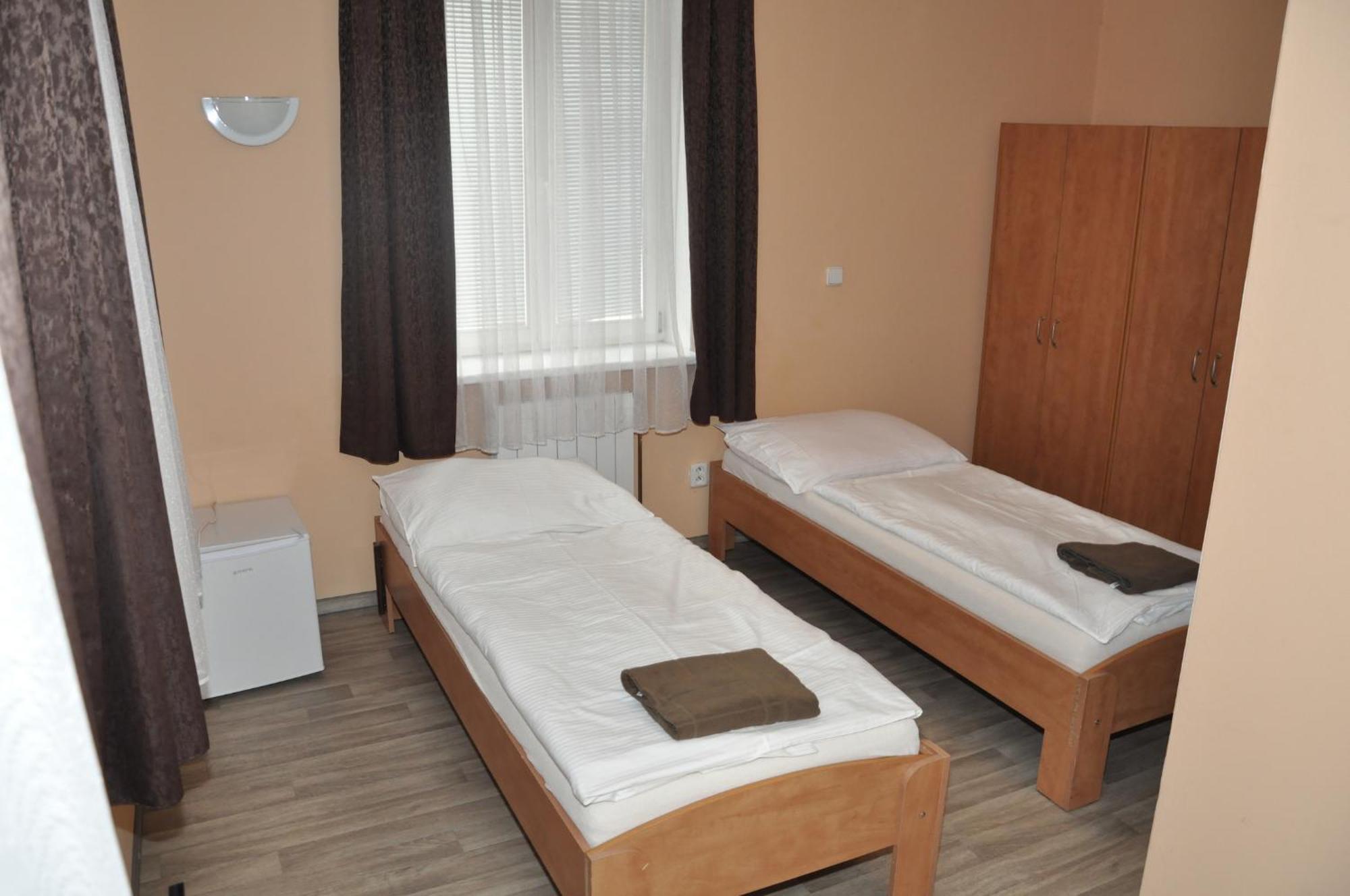 Almond Hotel Teplice Bagian luar foto